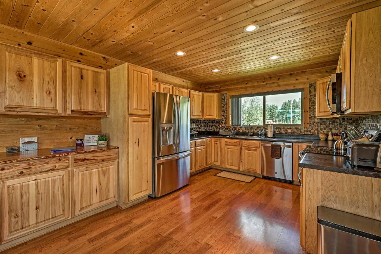 Woodsy Pinetop Oasis, 11 Mi To Rainbow Lake! المظهر الخارجي الصورة